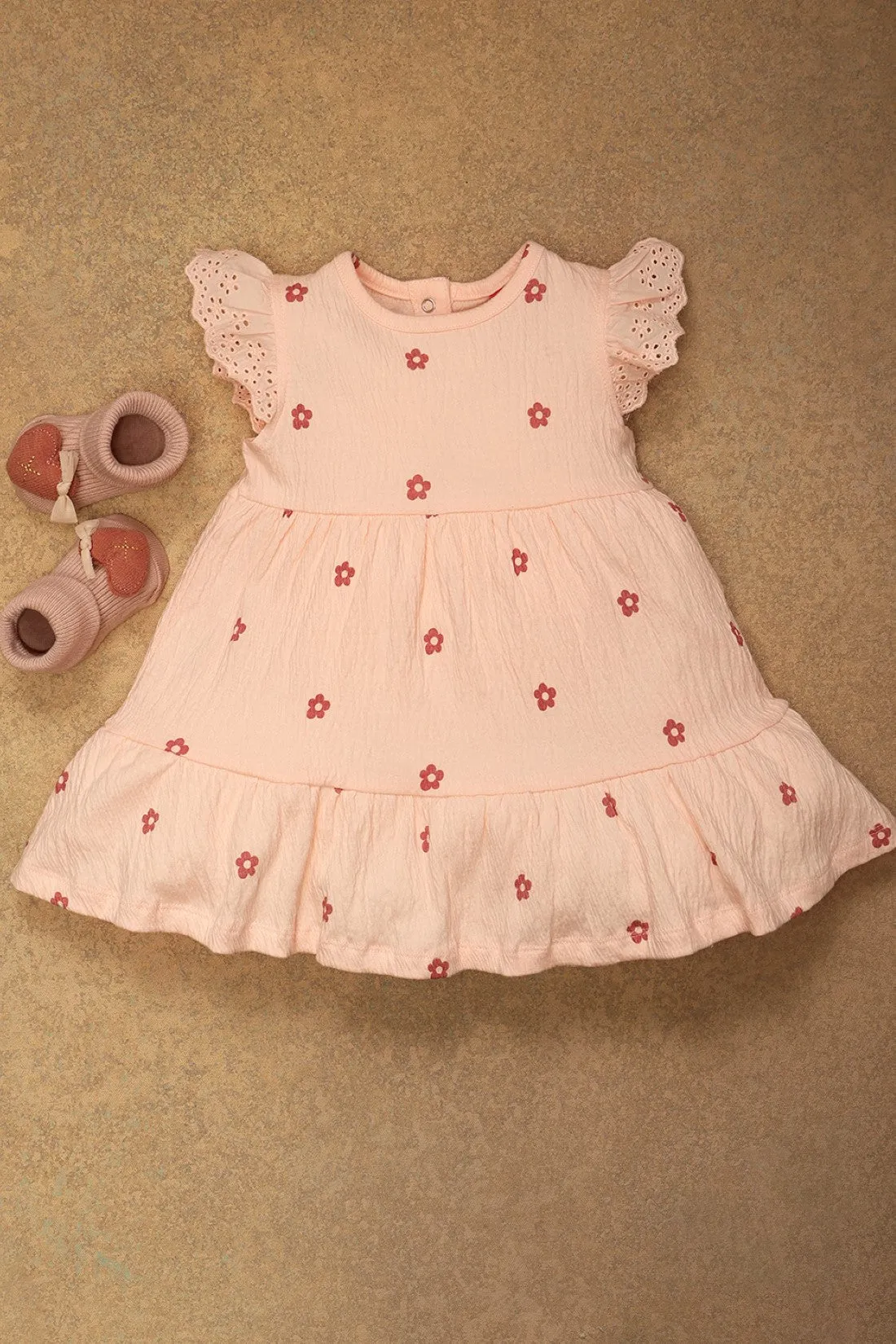 One Friday Baby Girls Peach Floral Printed Wrinkled Dress